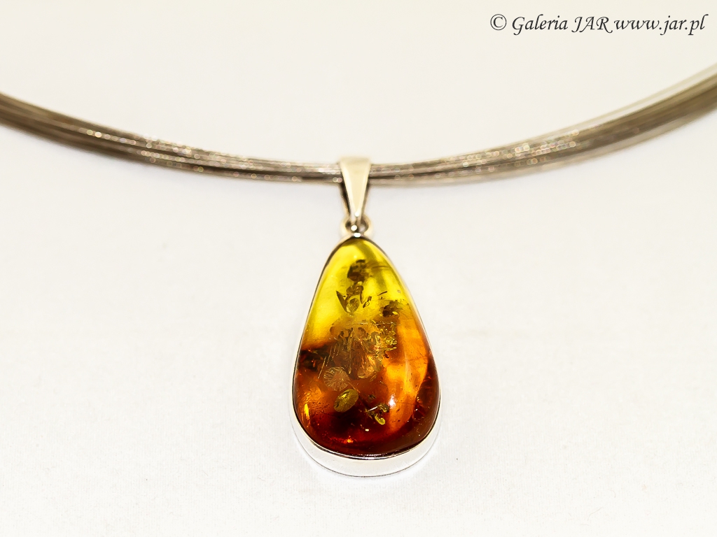 WISIOR ZAWIESZKA BURSZTYN JANTAR AMBER SREBRO BIZ1066