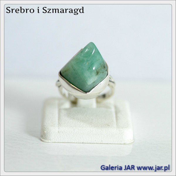 PIERŚCIONEK SZMARAGD SREBRO R16 BIZ262