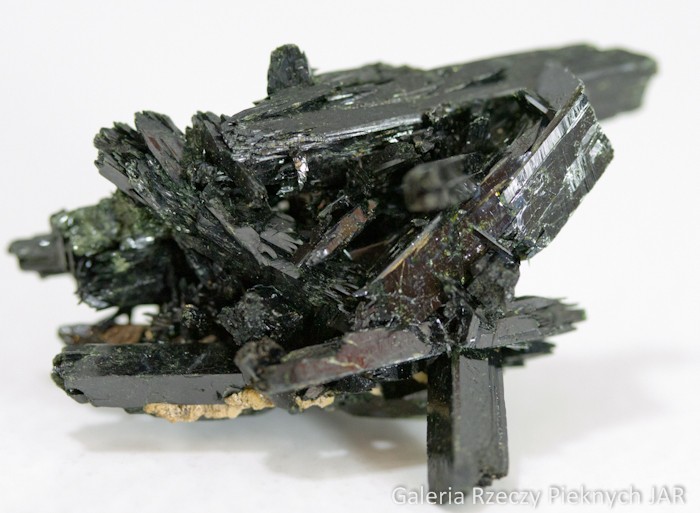 EGIRYN AKMIT ACMITE AEGIRINE RZADKI MINERAŁ MALAWI MEG1