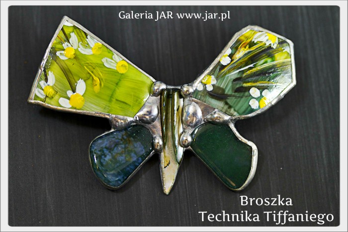 BROSZKA MOTYL PORCELANA AGAT MSZYSTY BIZ203