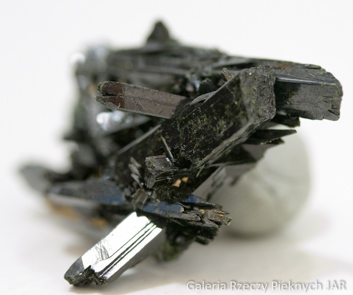 EGIRYN AKMIT ACMITE AEGIRINE RZADKI MINERAŁ MALAWI MEG1